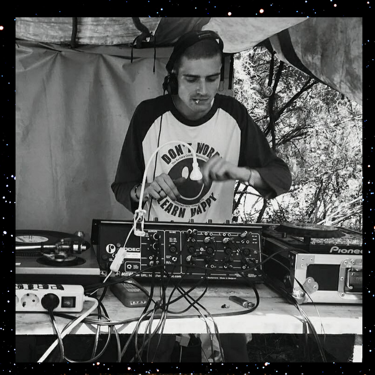 DJ CHARLIE LEVAN